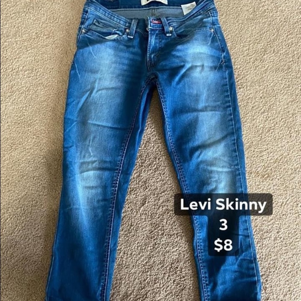 Levi skinny jeans